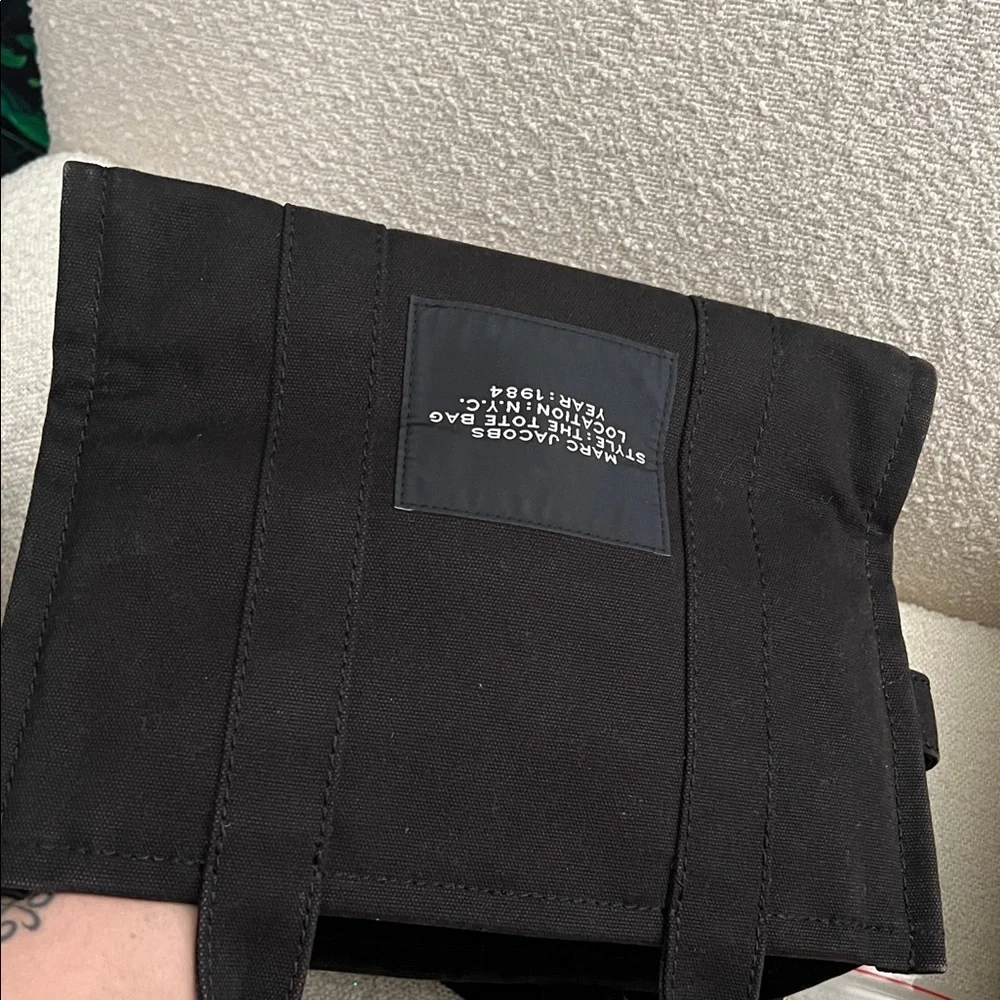 Marc Jacobs Black Canvas Tote Bag - Picture 3 of 14